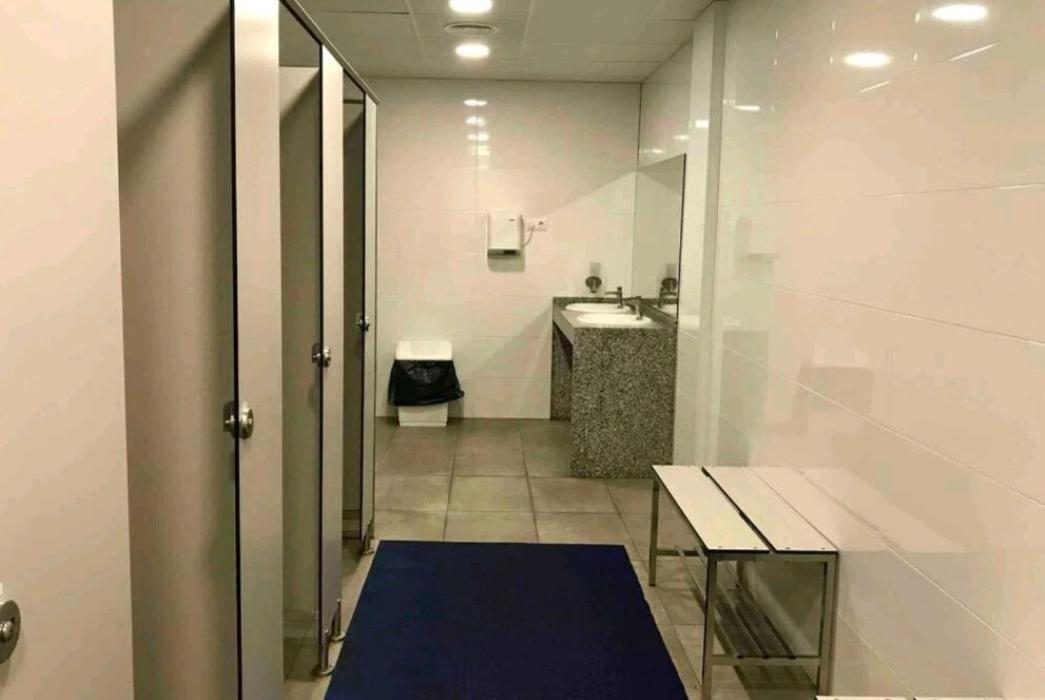 Hotel Voyager à Sant Adrià de Besòs Extérieur photo